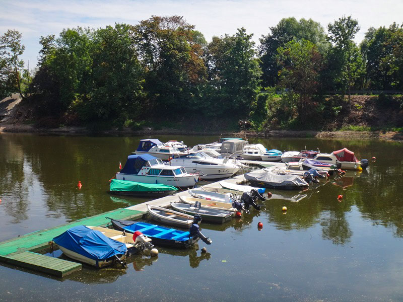 Pontoane pentru porturi
